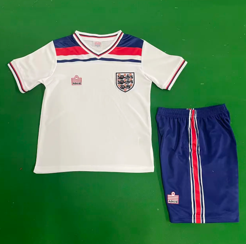 Niño Retro_England 82 home kid