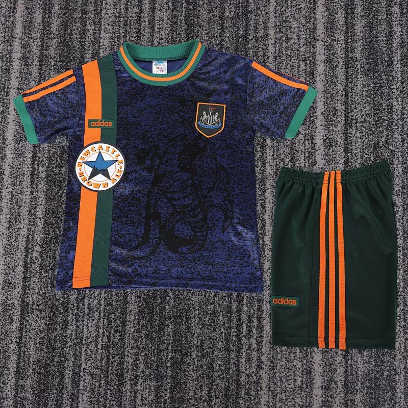 Niño Retro_NEWCASTLE 97-98 KID