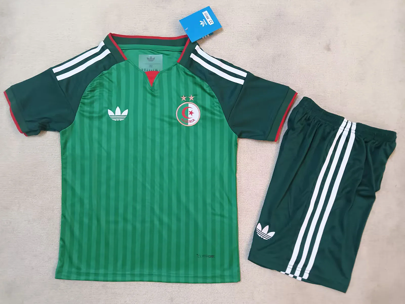 Niño_2 star kids kit 2026 Algeria away green jersey size 16-30