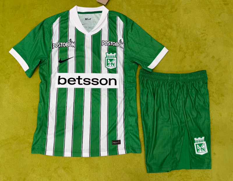 Niño_ATLETICO NACIONAL KID KIT PLAYER