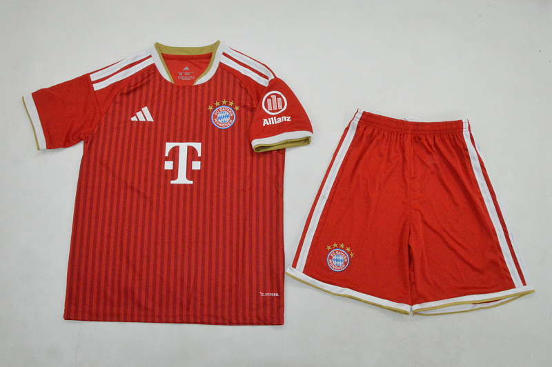 Niño_BAYERN KID