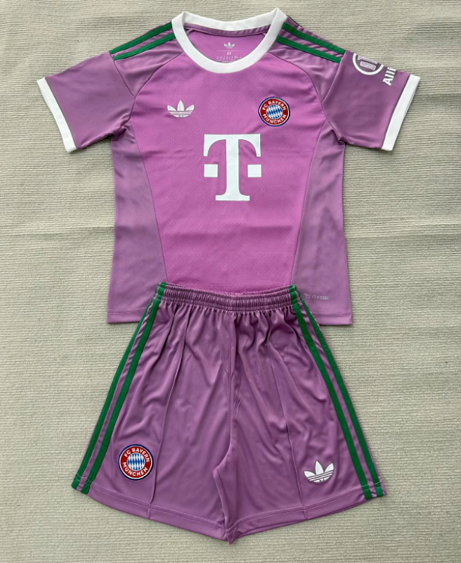 Niño_Bayern 26-27 purple GK kid