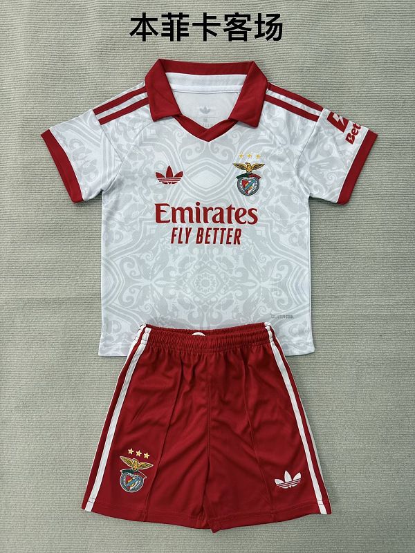 Niño_Ben-fica 26-27 away kid