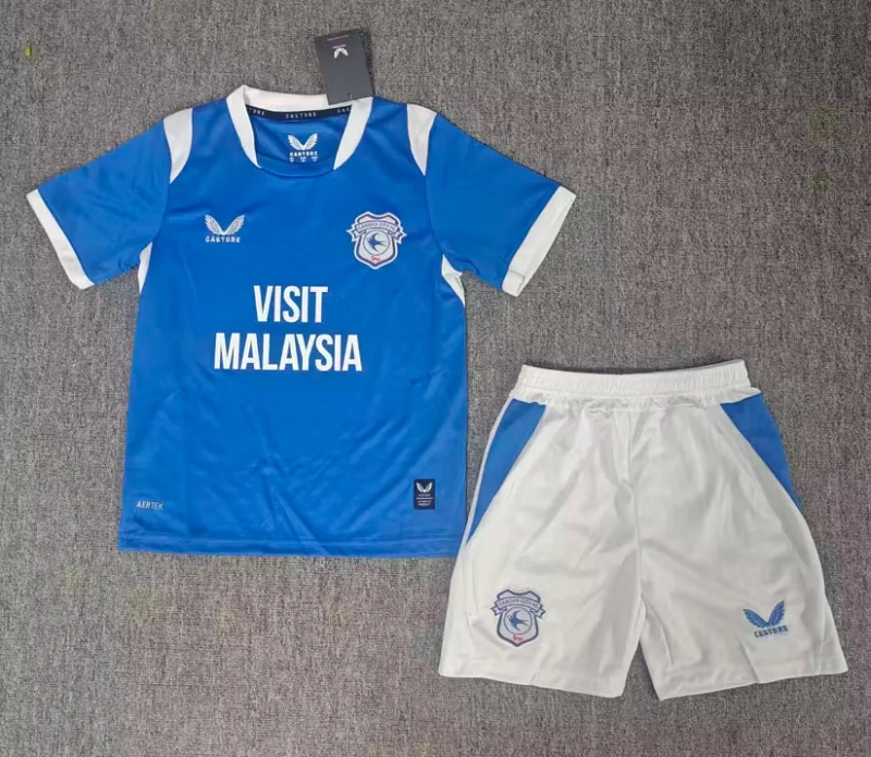 Niño_Cardiff city 26-27 home kid