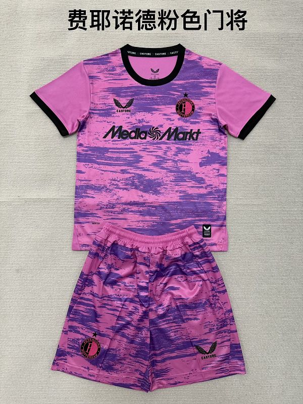 Niño_Feyenoord 26-27 pink GK kid