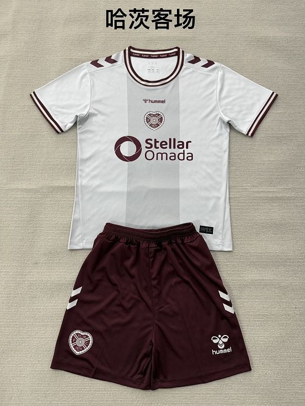 Niño_Heart of Midlothian 26-27 away kid
