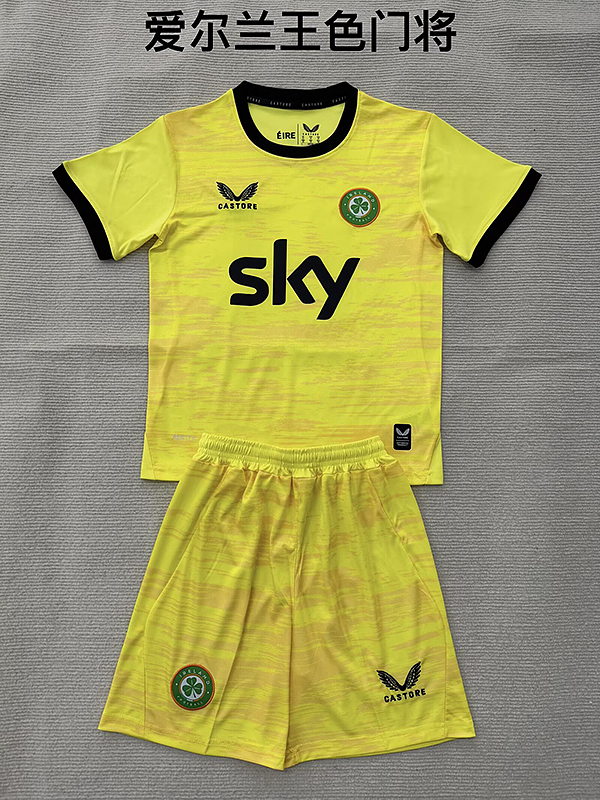 Niño_Ireland Yellow gk kid 26-27