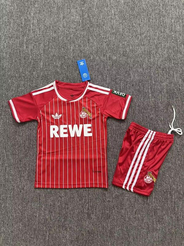 Niño_Koln 26-27 red away kid