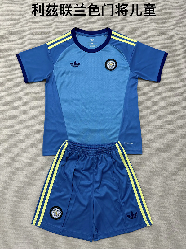 Niño_Leeds united 26-27 sky blue GK kid