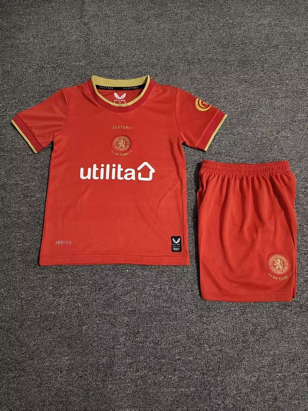Niño_Middlesbrough 26-27 home kid