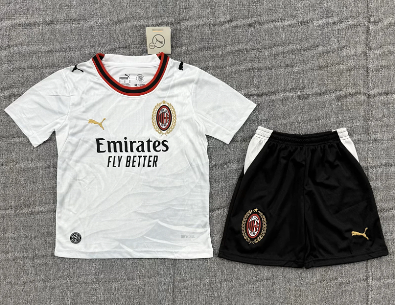 Niño_Milan 26-27 white away kid