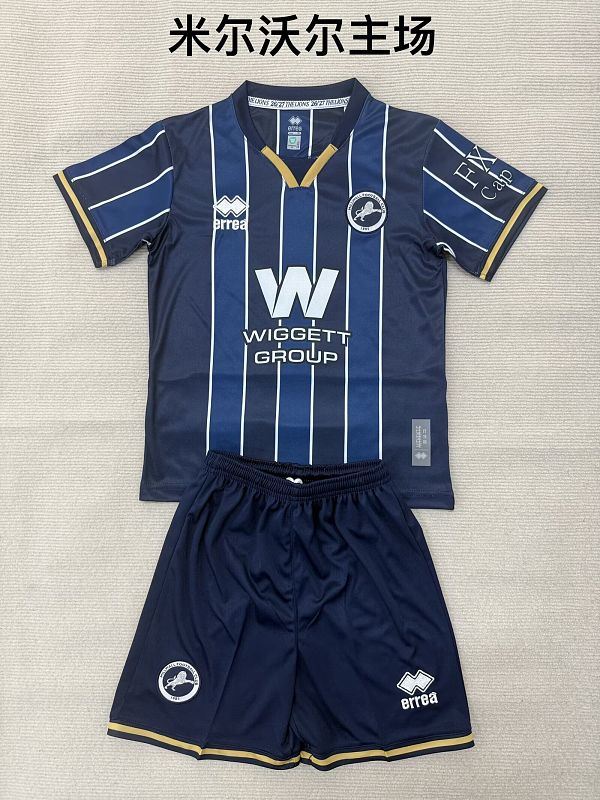 Niño_Millwall 26-27 home kid