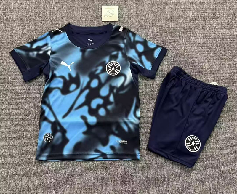 Niño_Paraguay 26-27 away