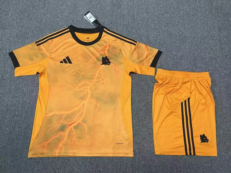 Niño_Roma Away Soccer Uniform 25