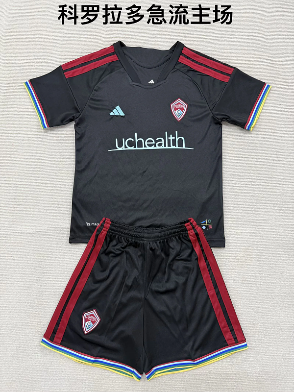 Niño_kids kit 26-27 Colorado Rapids home soccer jersey size 16-28