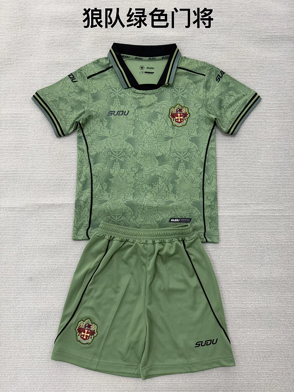 Niño_kids kit 26-27 Wolverhampton Wanderers GK green soccer jersey size size 16-28