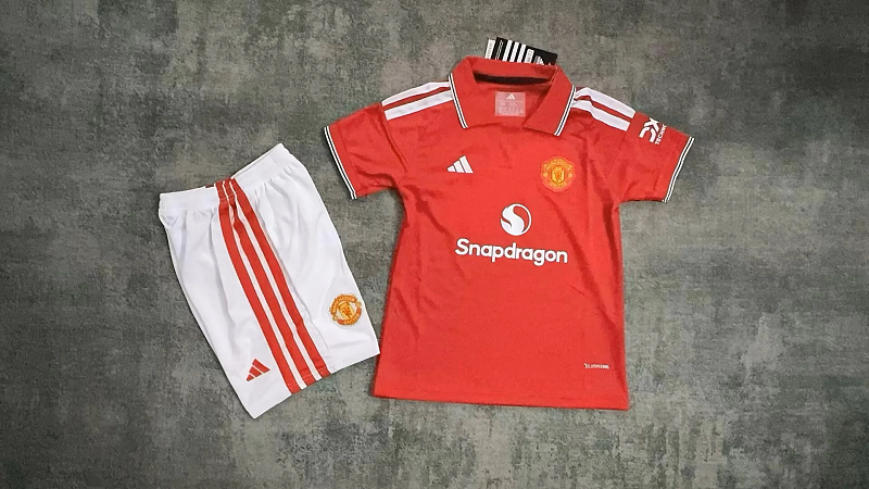 Niño_kids kit 26-27 man u home soccer jersey size 16-28
