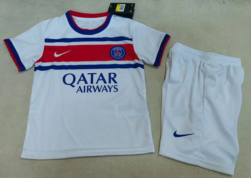 Niño_kids kit 26-27 parissg white training jersey size 16-28