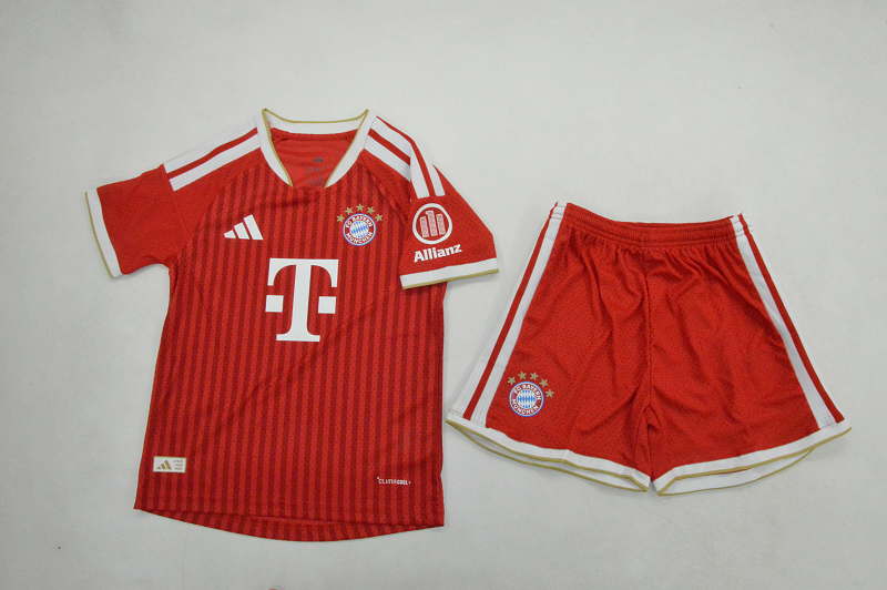 Niño_player version kids kit 26-27 Bayern home jersey size 16-28