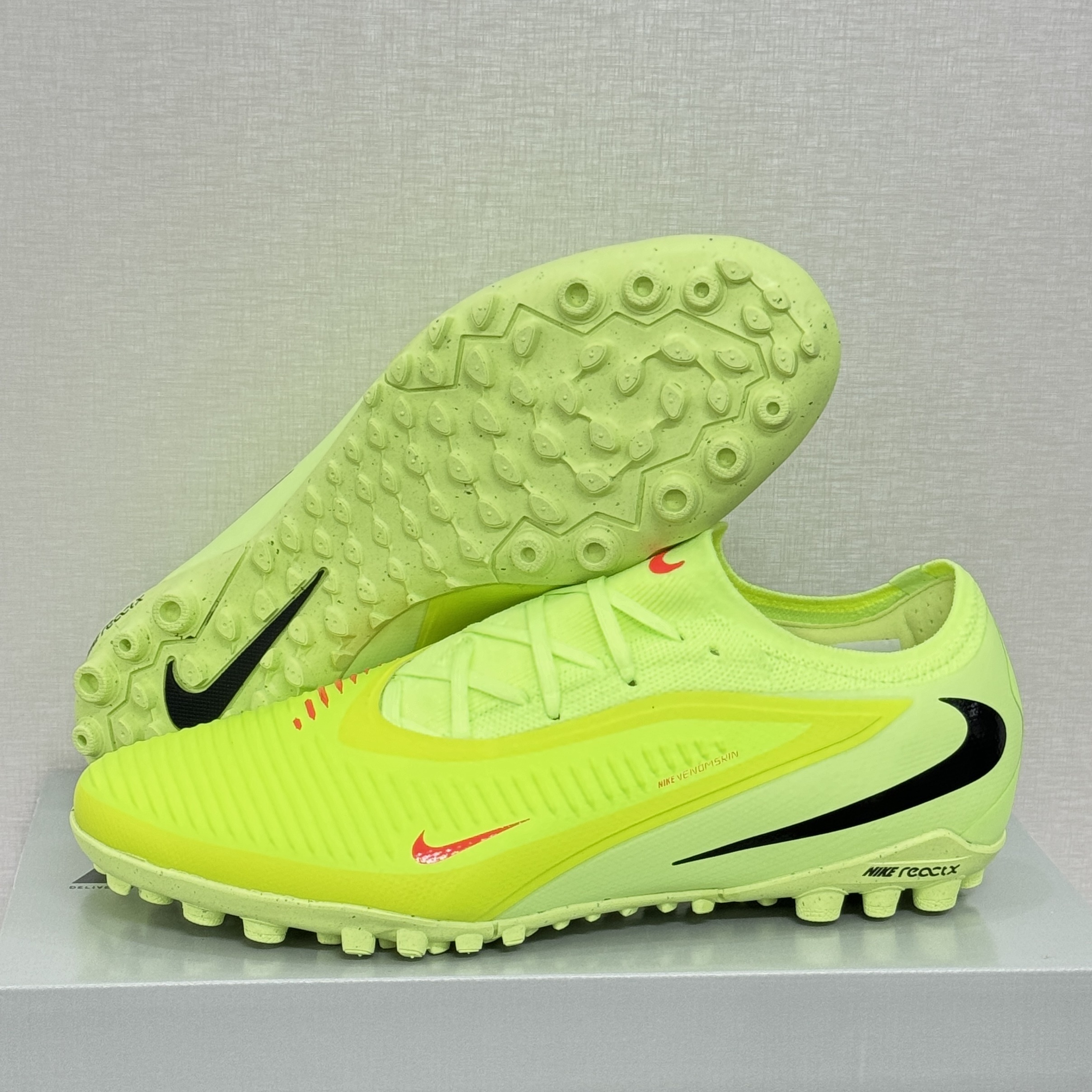 Nike Phantom 6 Low Pro TF Size 36-45-86972865