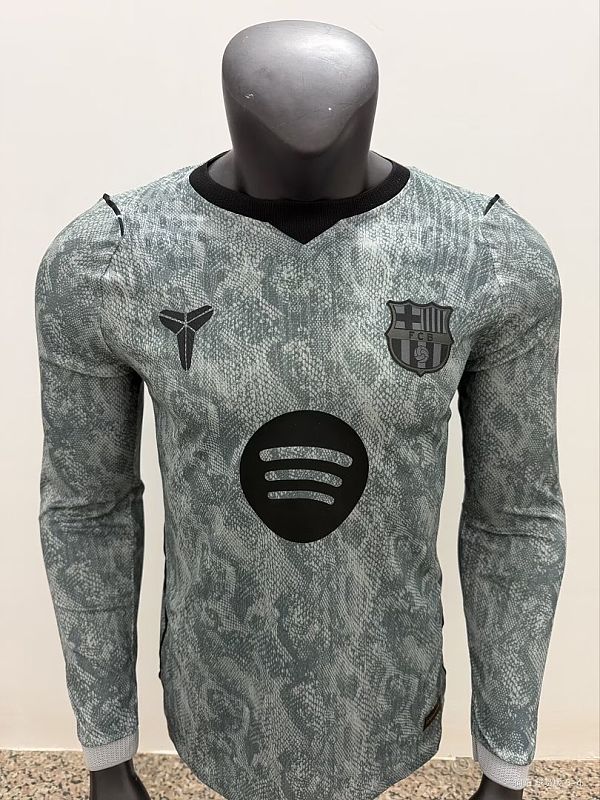Version Player_BAR Joan García GK LONG SLEEVE PLAYER VERSION JERSEYS 2026-27
